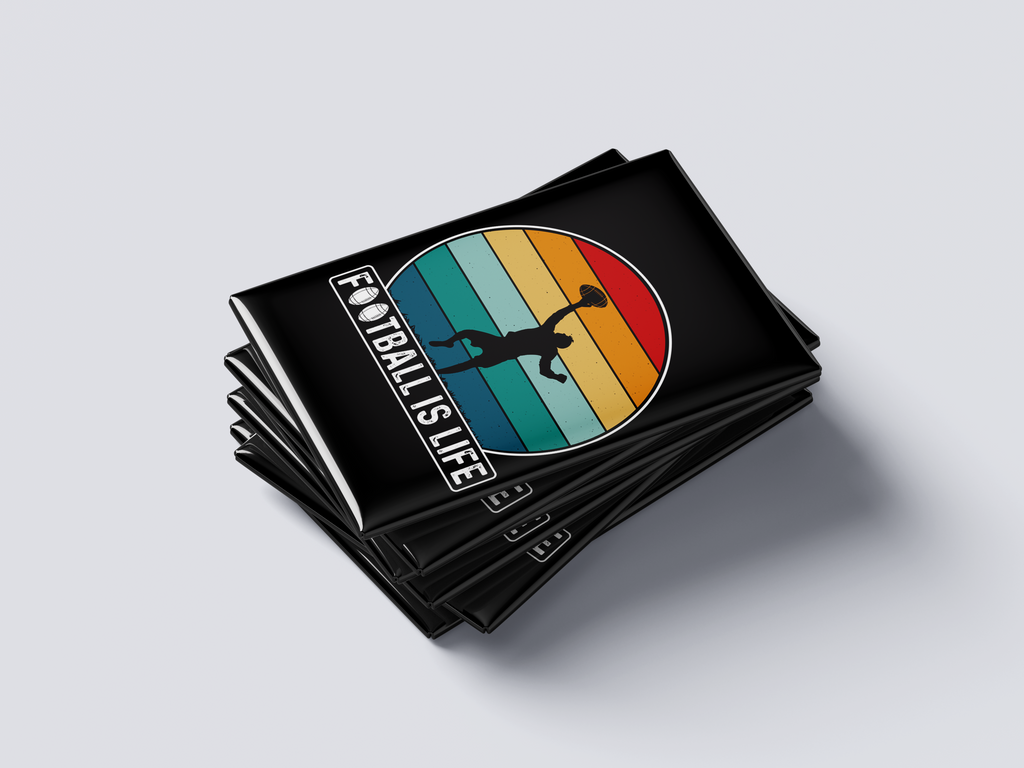 Football Is Life – Retro Circle